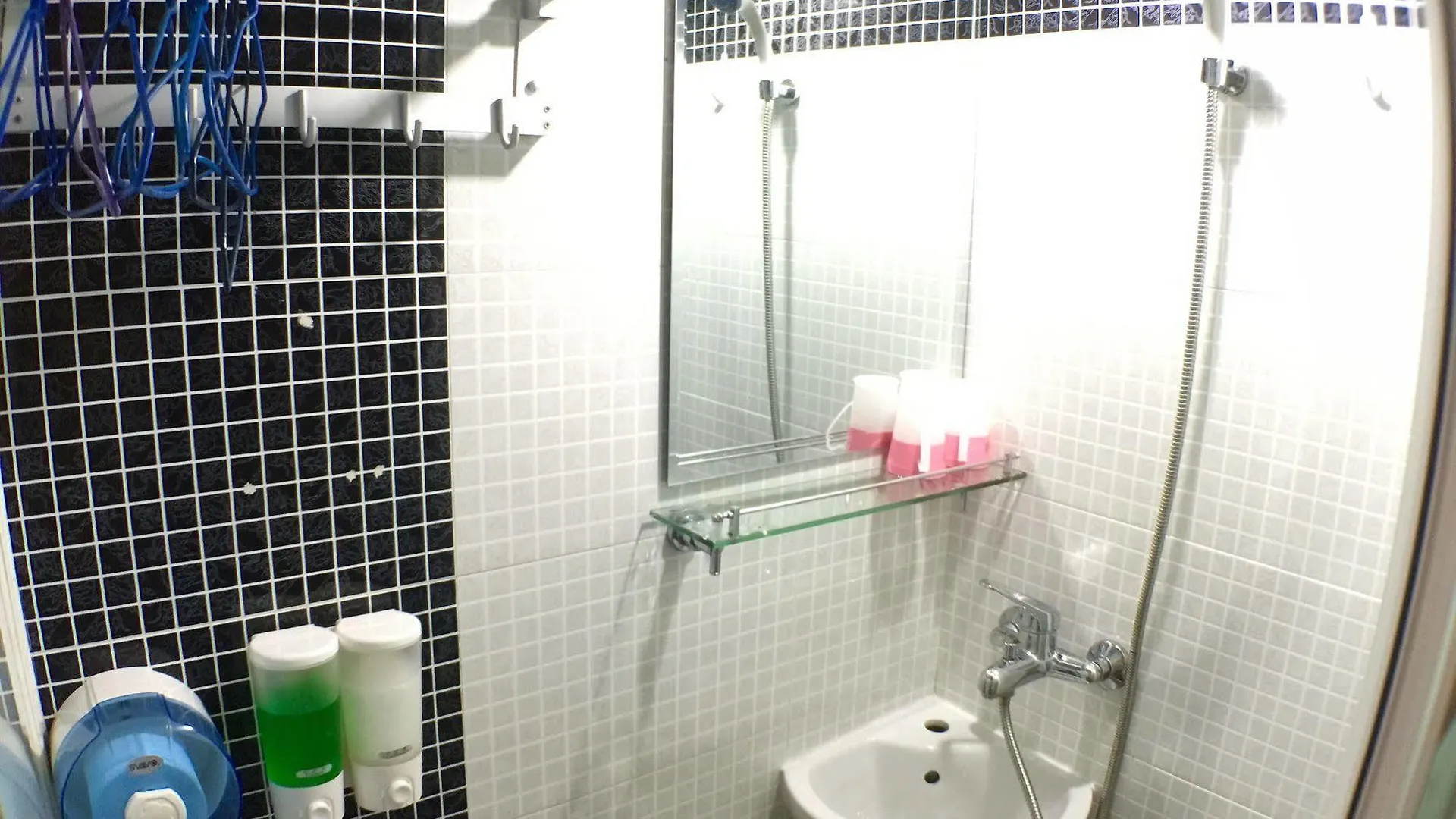 Wellyet Guest House Hongkong